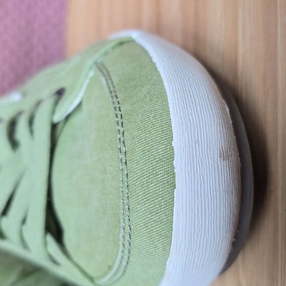 Taos Moc Star 2 Green Lace-Up Sneakers - Picture 4 of 13